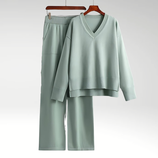 Izabela | Luksusowy dwuczęściowy zestaw z dekoltem w serek