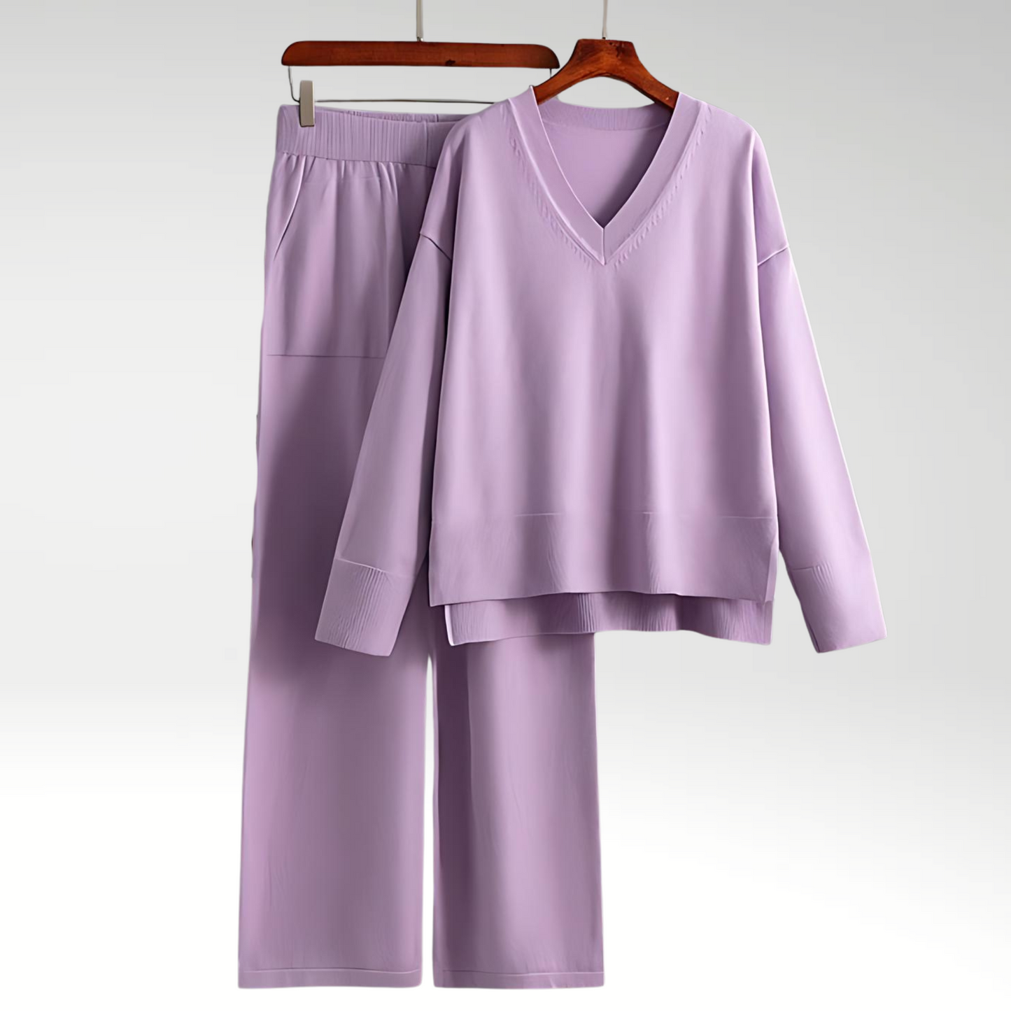 Izabela | Luksusowy dwuczęściowy zestaw z dekoltem w serek